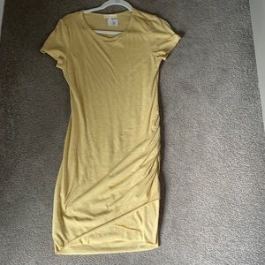 Pale yellow T-shirt dress size M